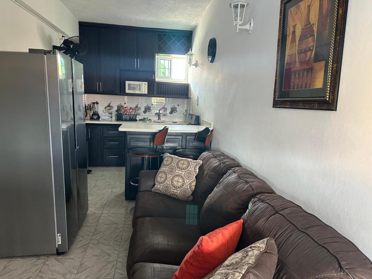 Remarkable 1-Bed Apartment In Montego Bay Exteriér fotografie